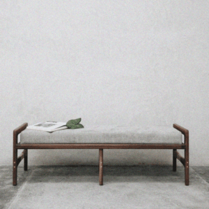 Banca Encino Sólido (Taller ENTORNA)